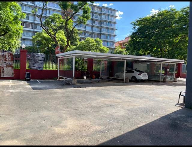 2 BEDROOM TOWNHOUSE FOR SALE IN PRETORIA EAST